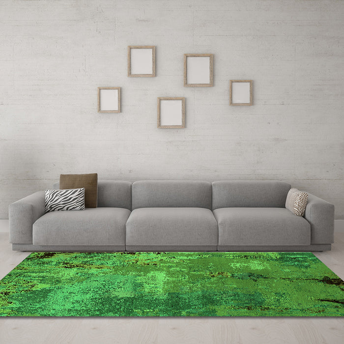 Machine Washable Oriental Green Industrial Area Rugs in a Living Room,, wshurb2468grn