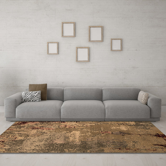 Machine Washable Oriental Brown Industrial Rug in a Living Room,, wshurb2468brn