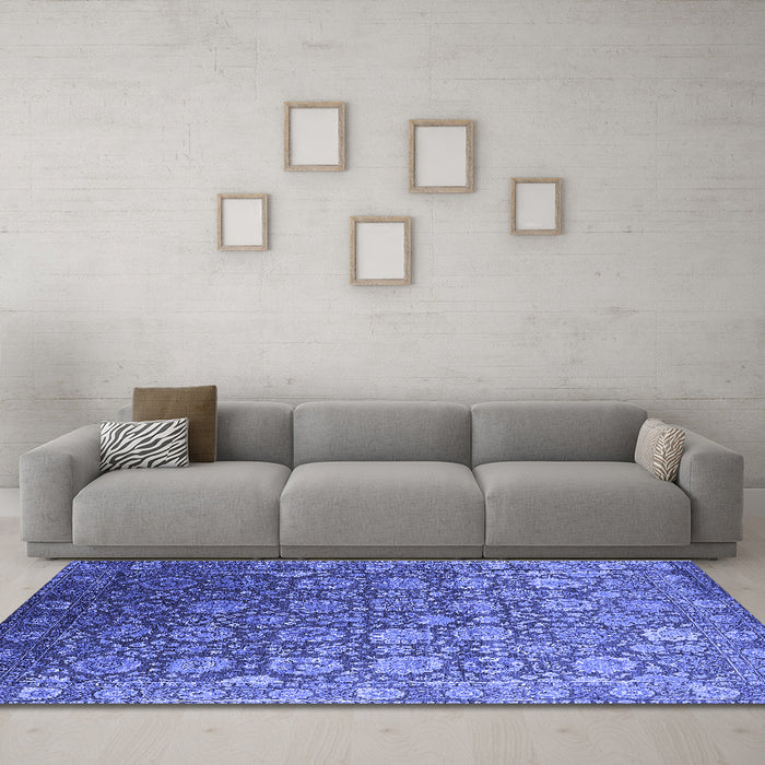 Machine Washable Oriental Blue Industrial Rug in a Living Room, wshurb2470blu