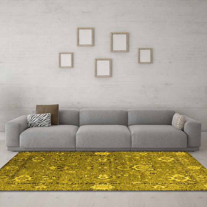 Machine Washable Oriental Yellow Industrial Rug in a Living Room, wshurb2471yw