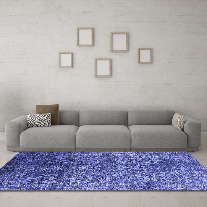 Machine Washable Oriental Blue Industrial Rug in a Living Room, wshurb2477blu