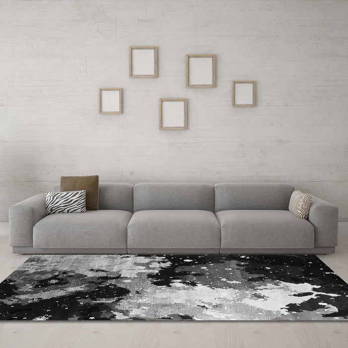 Machine Washable Oriental Gray Industrial Rug in a Living Room,, wshurb2484gry