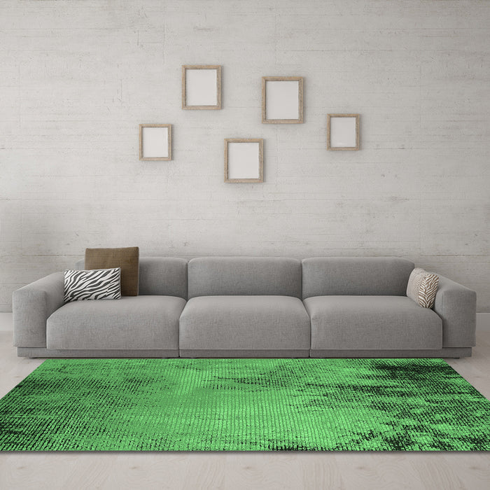 Machine Washable Oriental Emerald Green Industrial Area Rugs in a Living Room,, wshurb2491emgrn