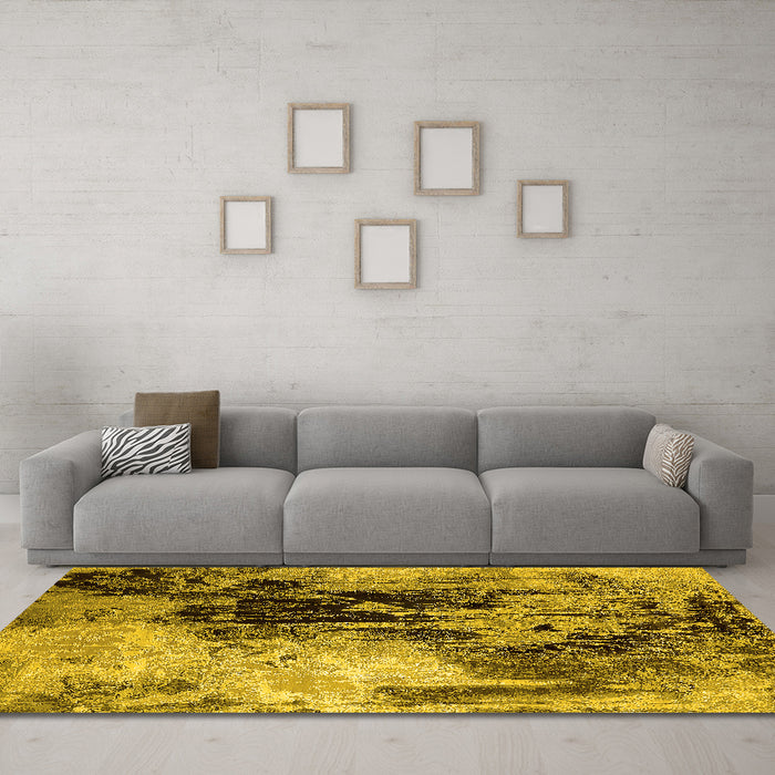 Machine Washable Oriental Yellow Industrial Rug in a Living Room, wshurb2492yw