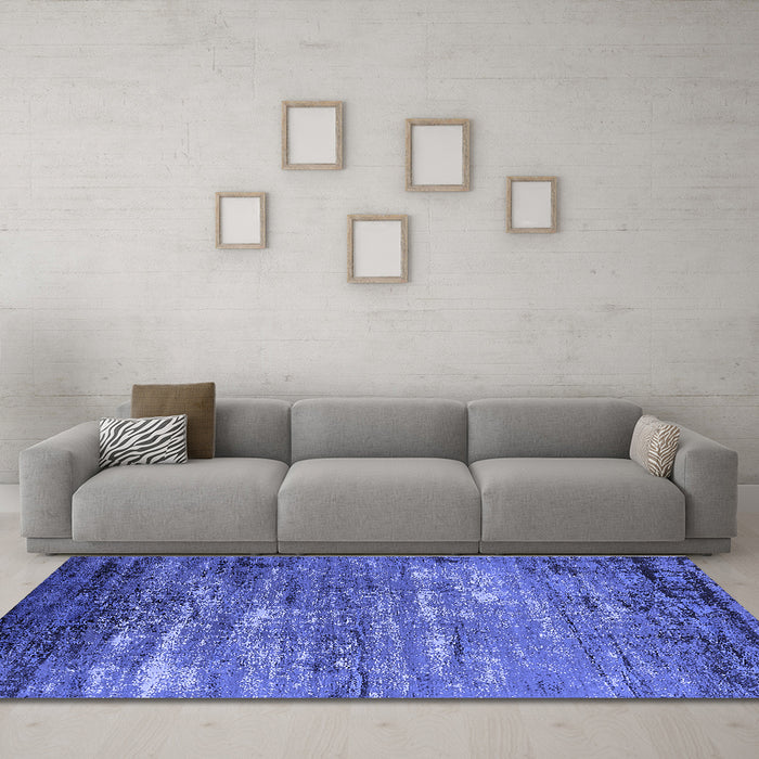 Machine Washable Oriental Blue Industrial Rug in a Living Room, wshurb2493blu