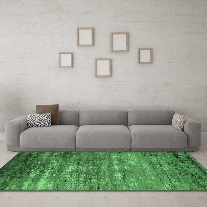Machine Washable Oriental Emerald Green Industrial Area Rugs in a Living Room,, wshurb2493emgrn