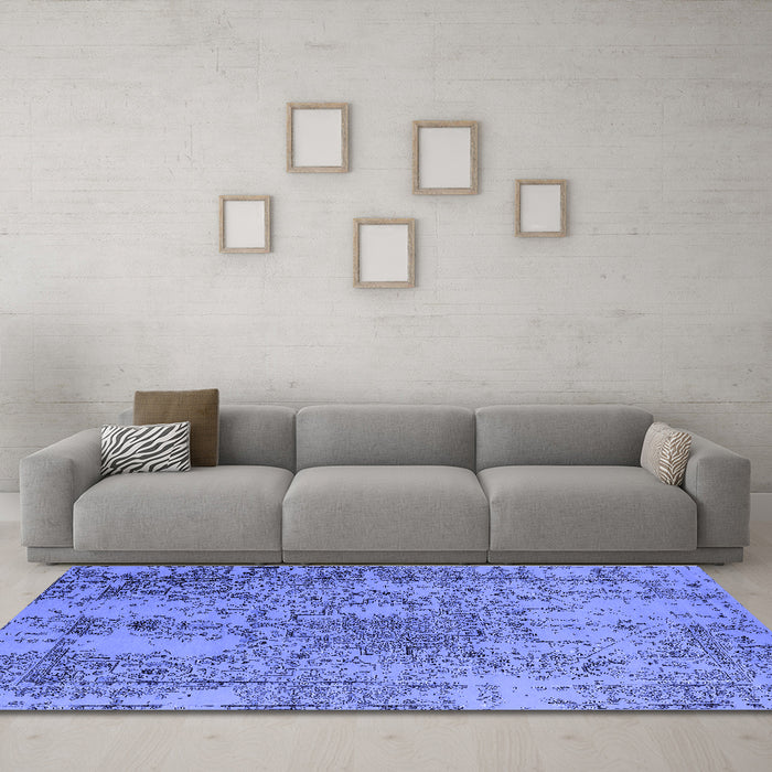 Machine Washable Oriental Blue Industrial Rug in a Living Room, wshurb2501blu