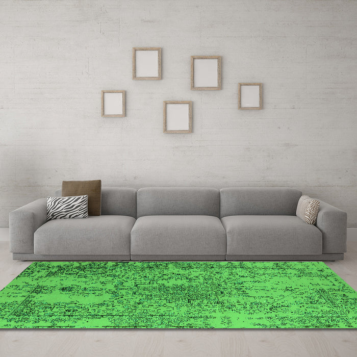 Machine Washable Oriental Green Industrial Area Rugs in a Living Room,, wshurb2501grn