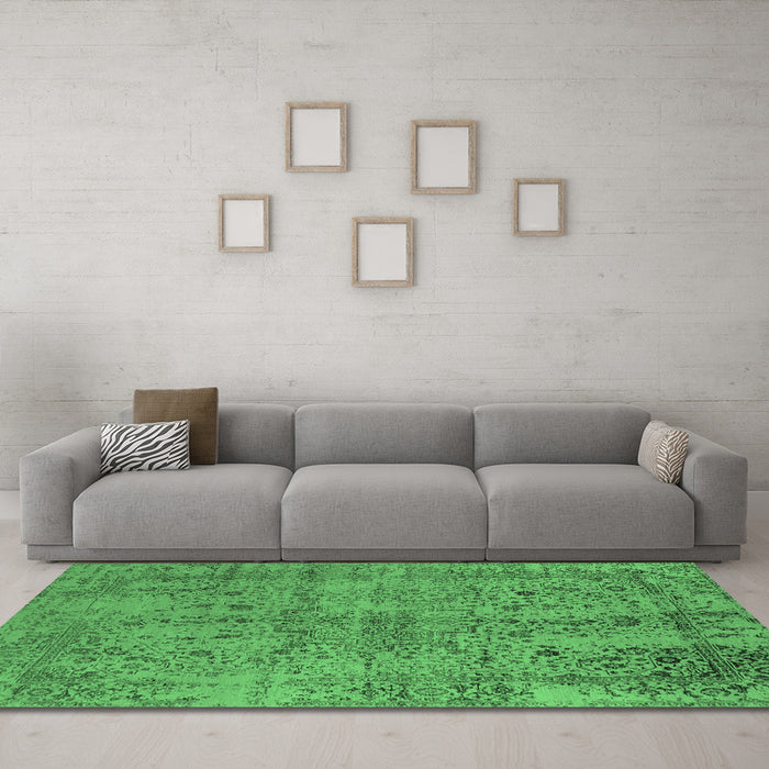 Machine Washable Oriental Emerald Green Industrial Area Rugs in a Living Room,, wshurb2503emgrn