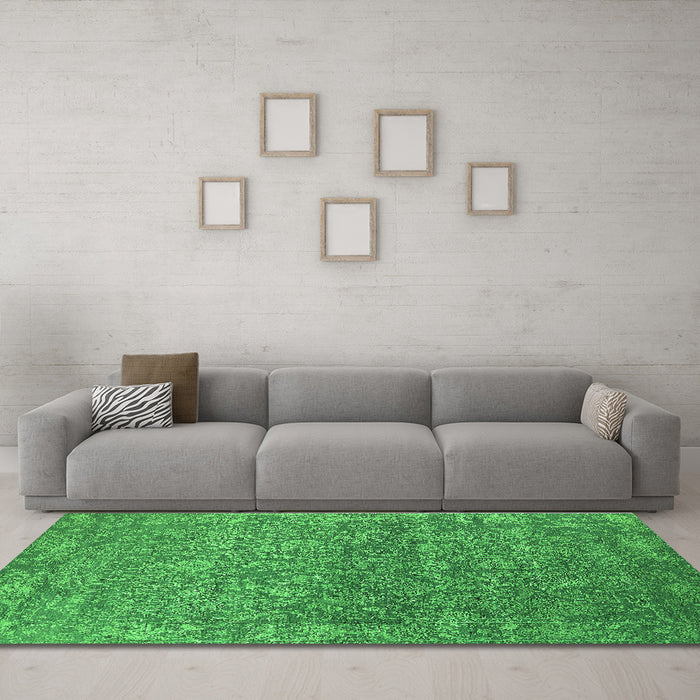 Machine Washable Oriental Green Industrial Area Rugs in a Living Room,, wshurb2505grn