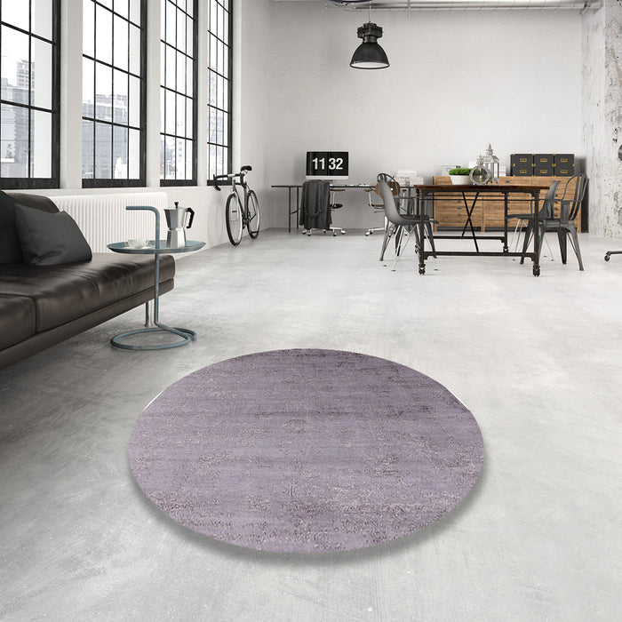 Round Machine Washable Industrial Modern Dark Gray Rug in a Office, wshurb2508
