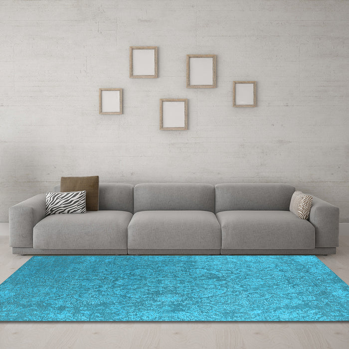 Machine Washable Oriental Light Blue Industrial Rug in a Living Room, wshurb2509lblu