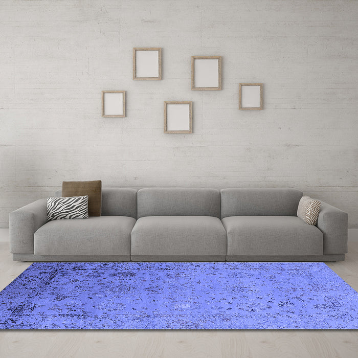 Machine Washable Oriental Blue Industrial Rug in a Living Room, wshurb2512blu