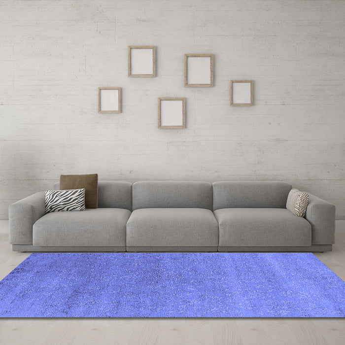 Machine Washable Oriental Blue Industrial Rug in a Living Room, wshurb2518blu