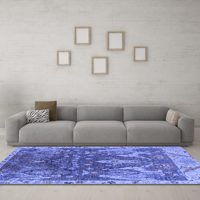 Machine Washable Oriental Blue Industrial Rug in a Living Room, wshurb2520blu