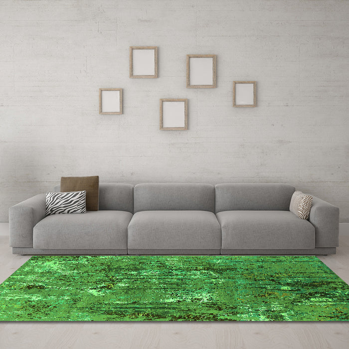 Machine Washable Oriental Green Industrial Area Rugs in a Living Room,, wshurb2521grn
