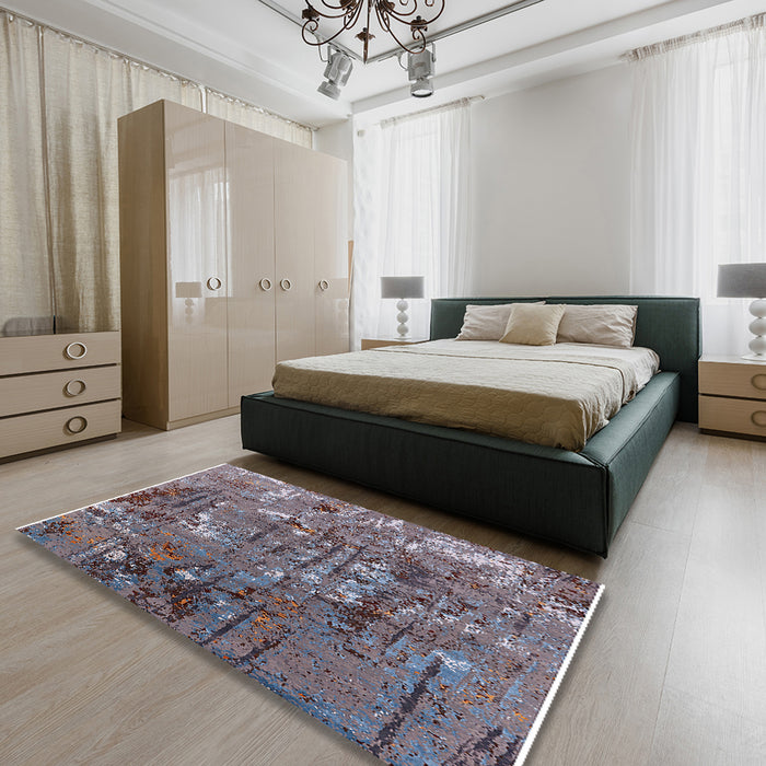 Mid-Century Modern Purple Oriental Rug in a Bedroom, urb2521