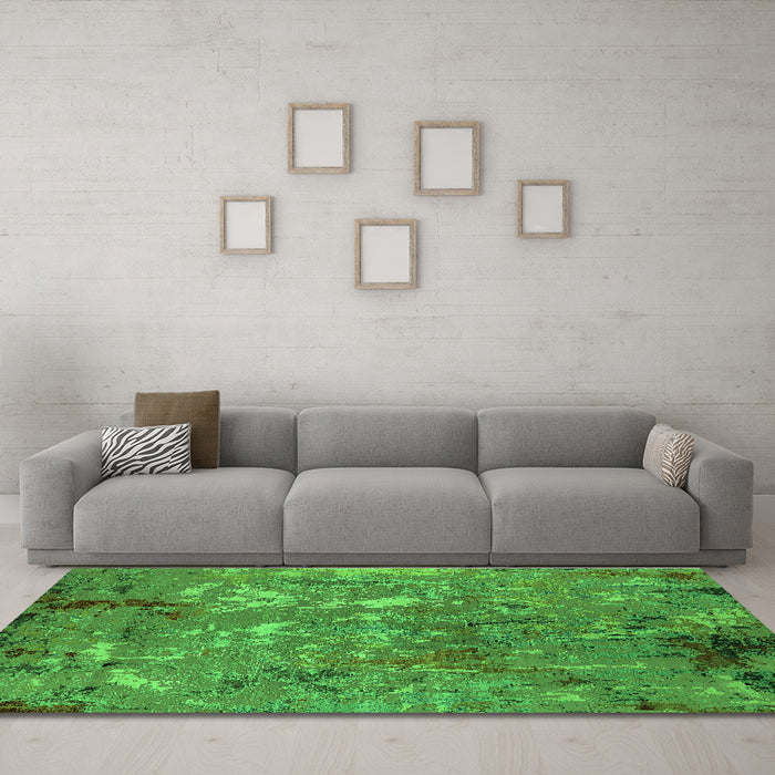 Machine Washable Oriental Green Industrial Area Rugs in a Living Room,, wshurb2526grn