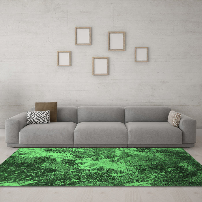 Machine Washable Oriental Emerald Green Industrial Area Rugs in a Living Room,, wshurb2527emgrn