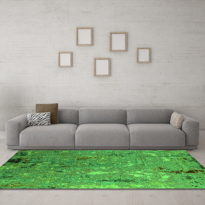 Machine Washable Oriental Green Industrial Area Rugs in a Living Room,, wshurb2528grn