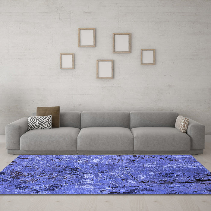 Machine Washable Oriental Blue Industrial Rug in a Living Room, wshurb2530blu