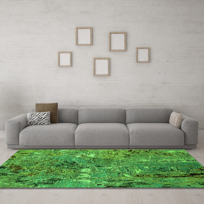 Machine Washable Oriental Green Industrial Area Rugs in a Living Room,, wshurb2530grn