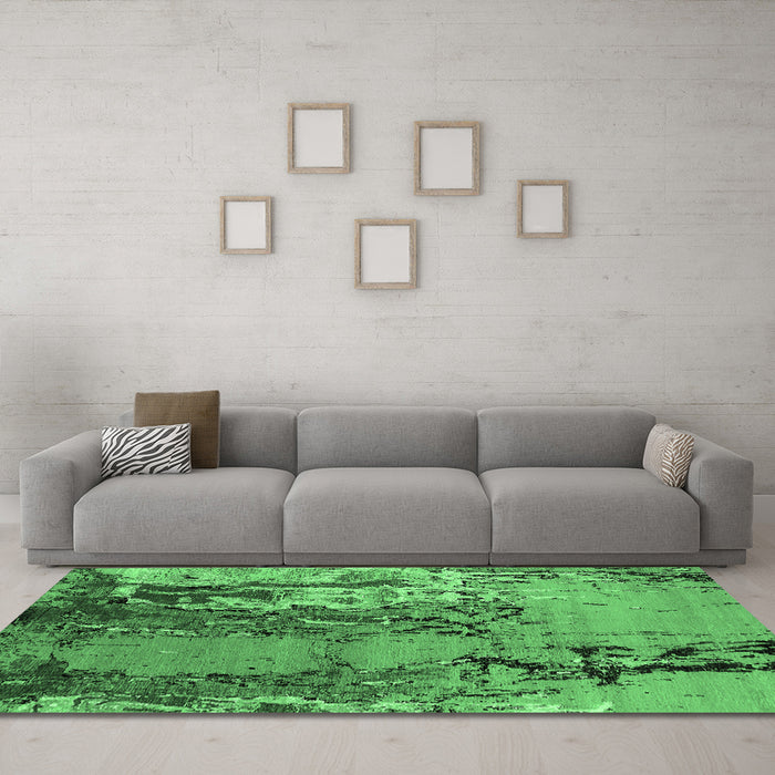 Machine Washable Oriental Emerald Green Industrial Area Rugs in a Living Room,, wshurb2531emgrn
