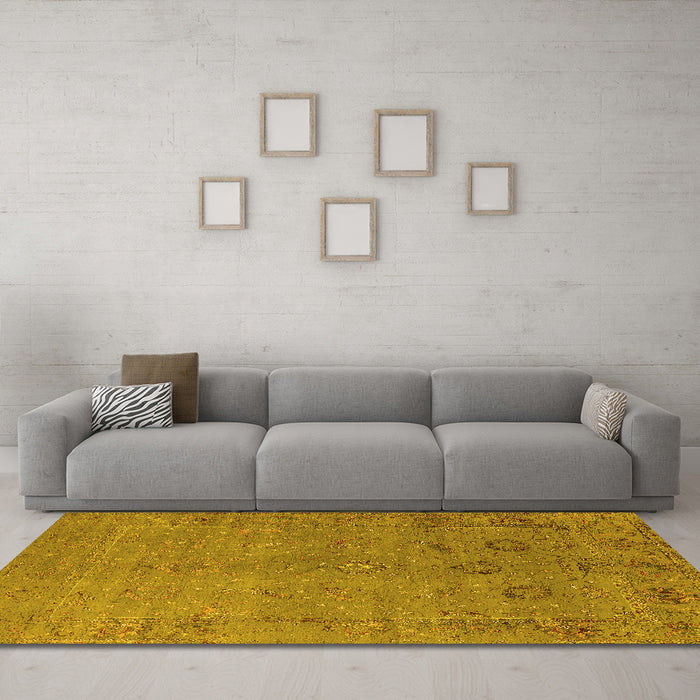 Machine Washable Oriental Yellow Industrial Rug in a Living Room, wshurb2532yw