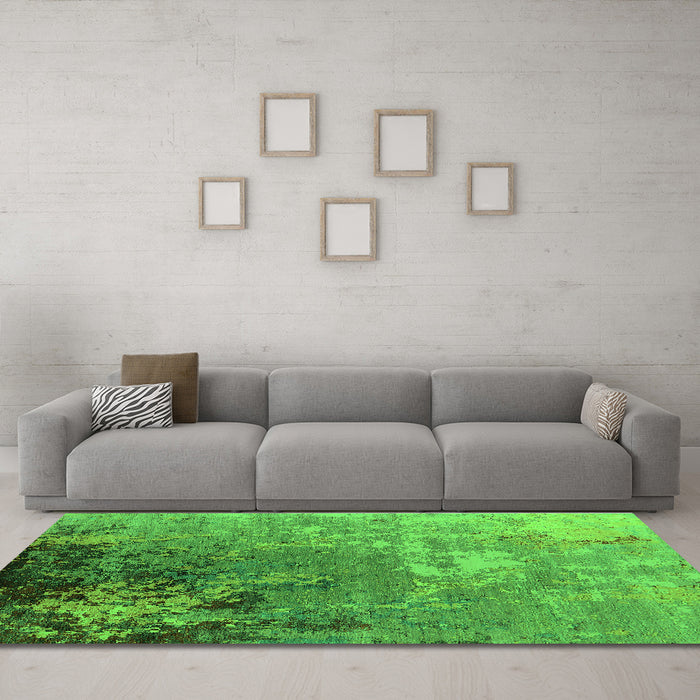 Machine Washable Oriental Green Industrial Area Rugs in a Living Room,, wshurb2534grn