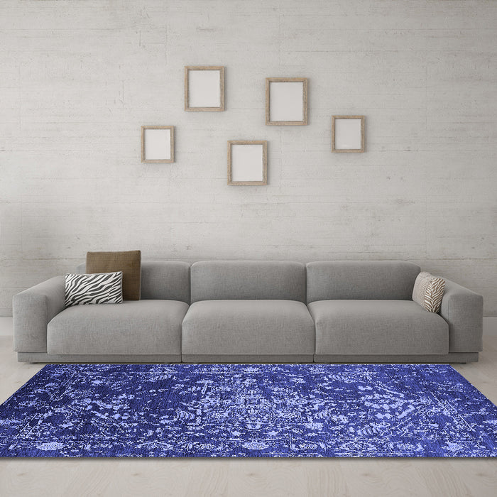 Machine Washable Oriental Blue Industrial Rug in a Living Room, wshurb2537blu