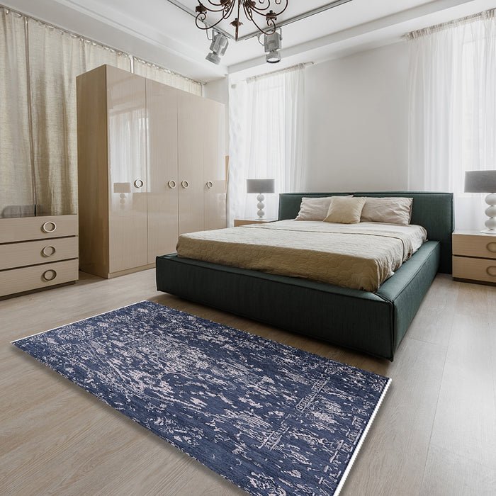Mid-Century Modern Dark Slate Blue Oriental Rug in a Bedroom, urb2537