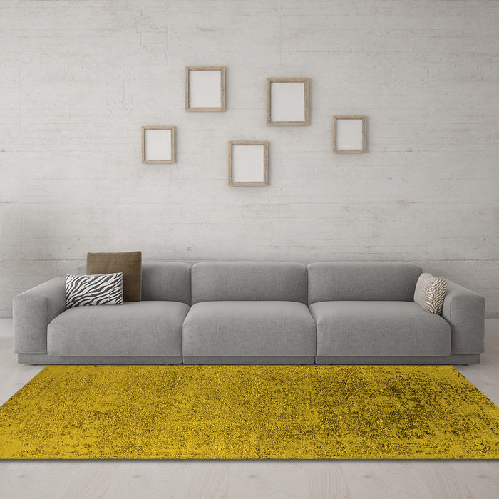 Machine Washable Oriental Yellow Industrial Rug in a Living Room, wshurb2541yw