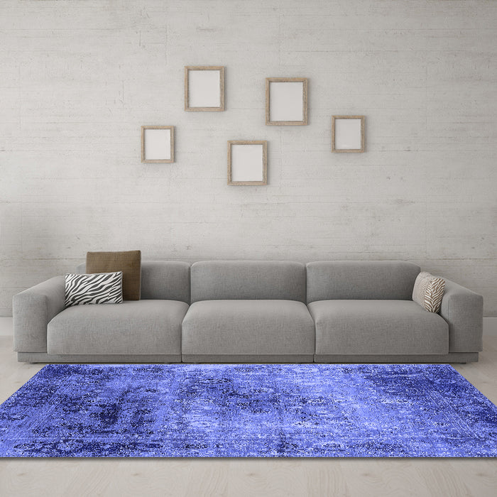 Machine Washable Oriental Blue Industrial Rug in a Living Room, wshurb2546blu