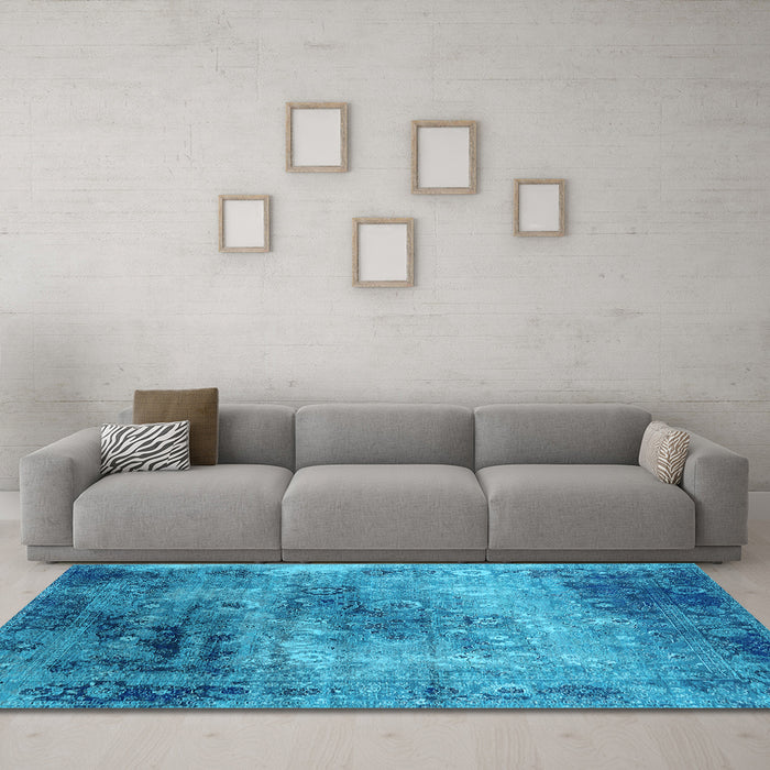 Machine Washable Oriental Light Blue Industrial Rug in a Living Room, wshurb2546lblu