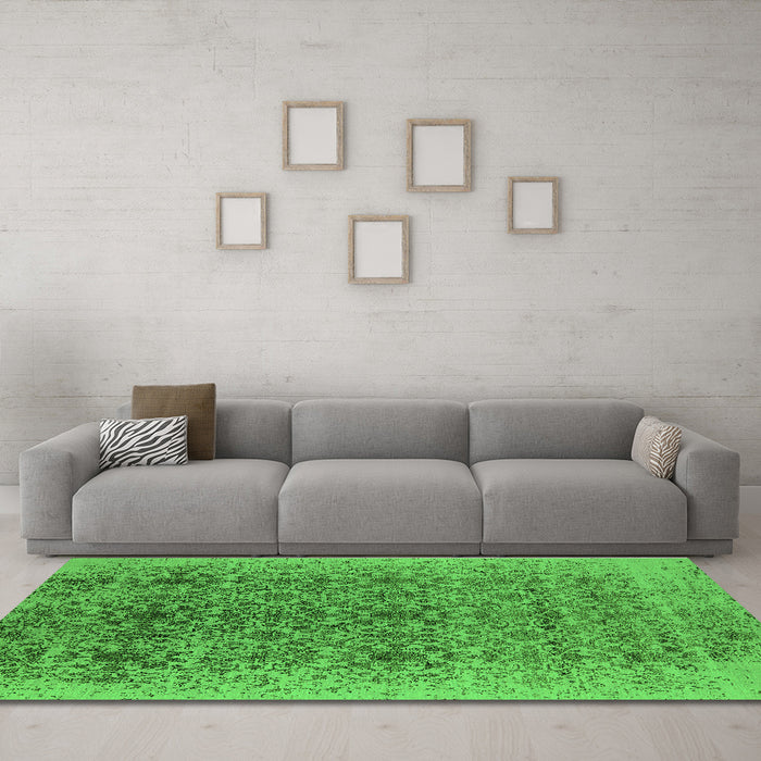Machine Washable Oriental Green Industrial Area Rugs in a Living Room,, wshurb2548grn