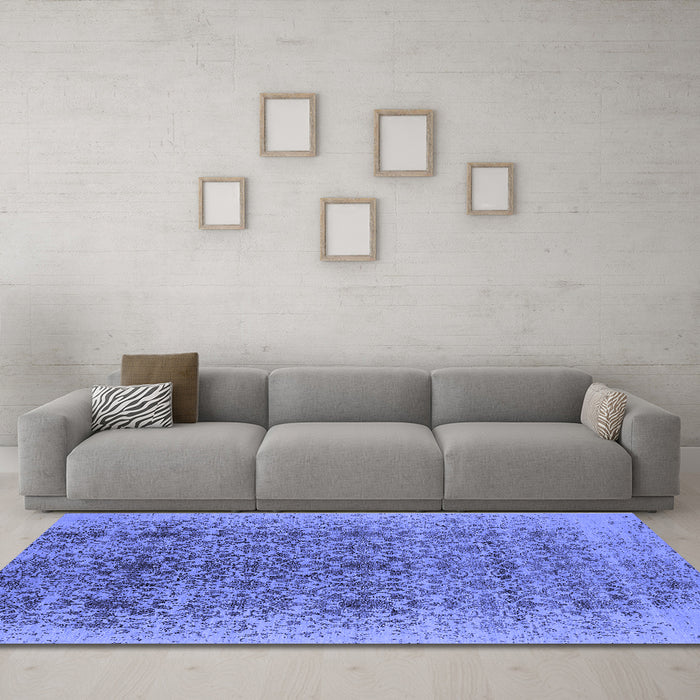 Machine Washable Oriental Blue Industrial Rug in a Living Room, wshurb2548blu