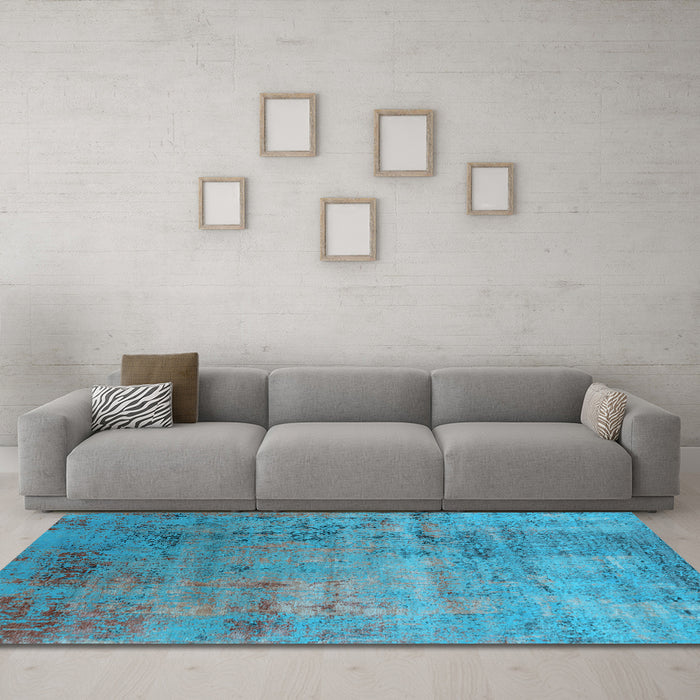 Machine Washable Oriental Light Blue Industrial Rug in a Living Room, wshurb2551lblu