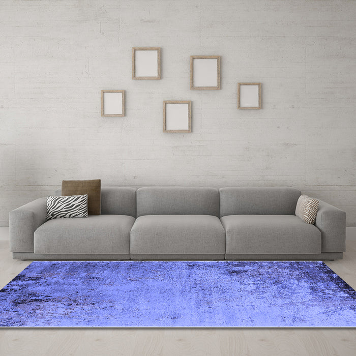 Machine Washable Oriental Blue Industrial Rug in a Living Room, wshurb2552blu