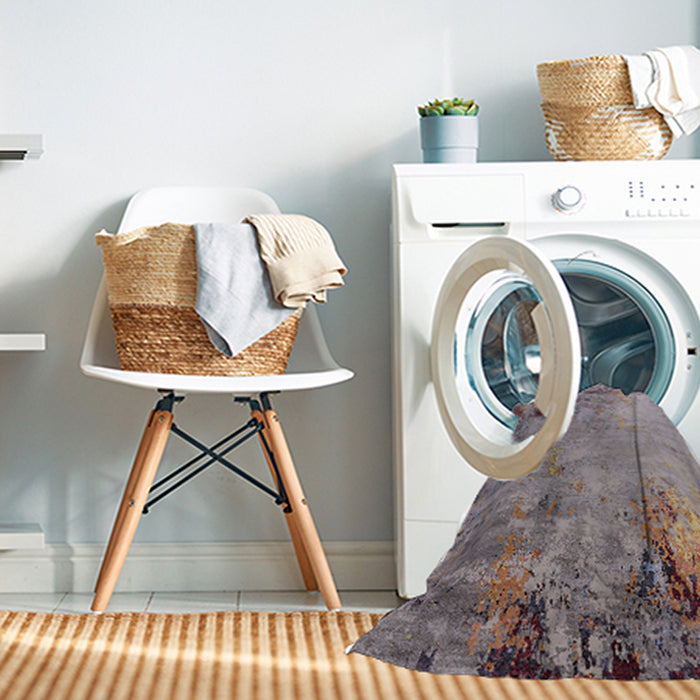 Machine Washable Industrial Modern Silver Pink Rug in a Washing Machine, wshurb2552