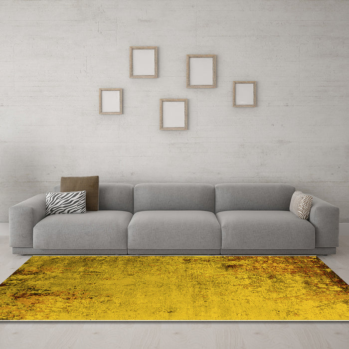 Machine Washable Oriental Yellow Industrial Rug in a Living Room, wshurb2552yw