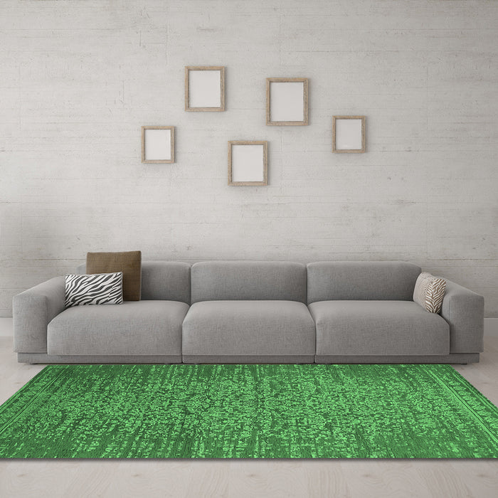 Machine Washable Oriental Emerald Green Industrial Area Rugs in a Living Room,, wshurb2555emgrn