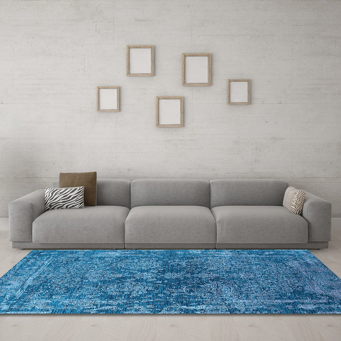 Machine Washable Oriental Light Blue Industrial Rug in a Living Room, wshurb2557lblu