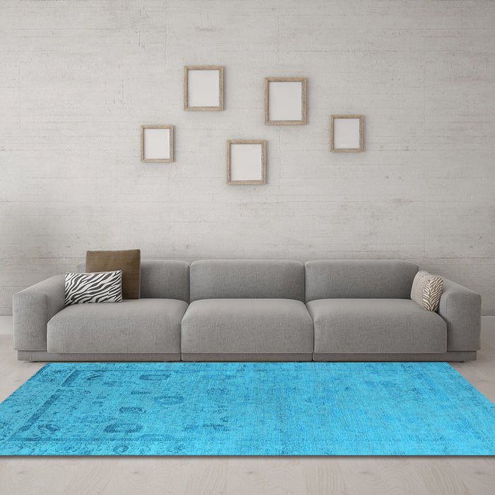 Machine Washable Oriental Light Blue Industrial Rug in a Living Room, wshurb2560lblu