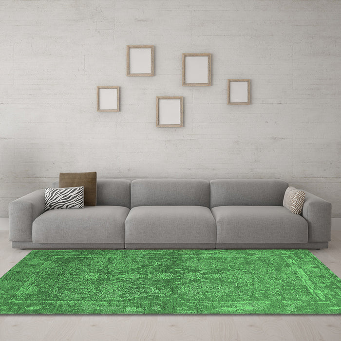 Machine Washable Oriental Emerald Green Industrial Area Rugs in a Living Room,, wshurb2563emgrn