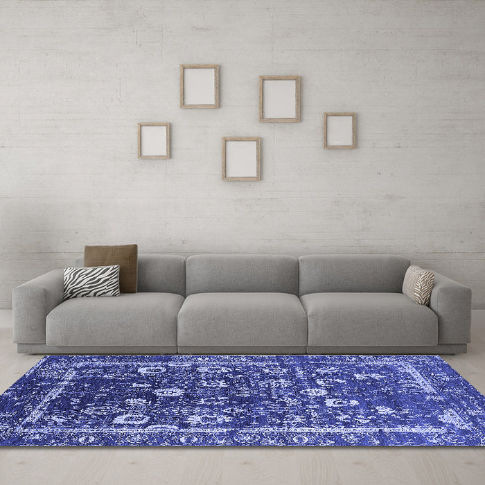 Machine Washable Oriental Blue Industrial Rug in a Living Room, wshurb2565blu