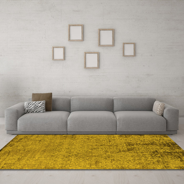 Machine Washable Oriental Yellow Industrial Rug in a Living Room, wshurb2568yw