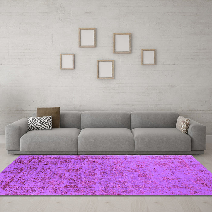 Machine Washable Oriental Purple Industrial Area Rugs in a Living Room, wshurb2569pur