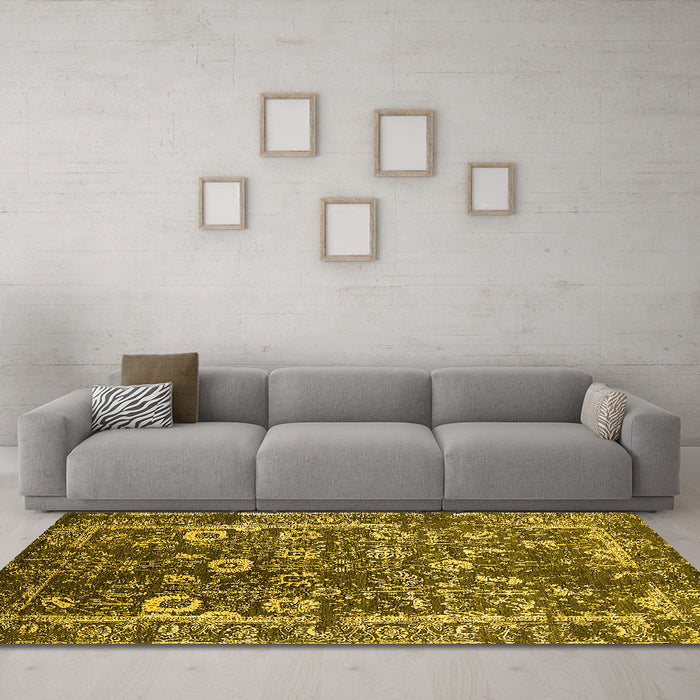 Machine Washable Oriental Yellow Industrial Rug in a Living Room, wshurb2571yw
