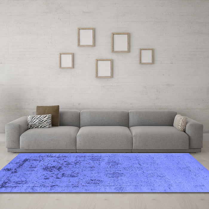 Machine Washable Oriental Blue Industrial Rug in a Living Room, wshurb2572blu
