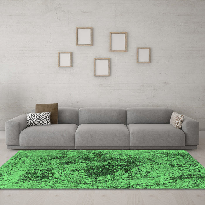 Machine Washable Oriental Emerald Green Industrial Area Rugs in a Living Room,, wshurb2574emgrn